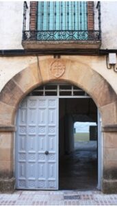 Lee más sobre el artículo CASA DEL ARCO EN VILLAHERMOSA