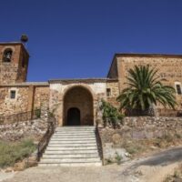 IGLESIA PARROQUIAL DE SAN FELIPE Y SANTIAGO EN FONTANAREJO