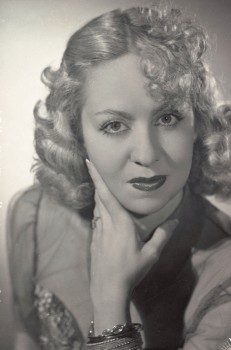 En este momento estás viendo JOSEFINA HERNÁNDEZ MELÉNDEZ, «JOSITA HERNÁN»