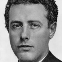 ESTEBAN GUIJARRO VÉLEZ